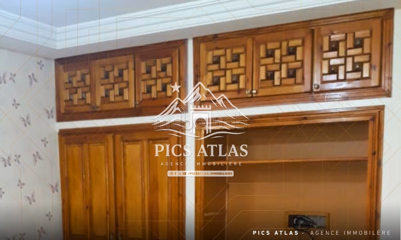 Villa Spacieuse à Vendre, 375 m², Hay Targa