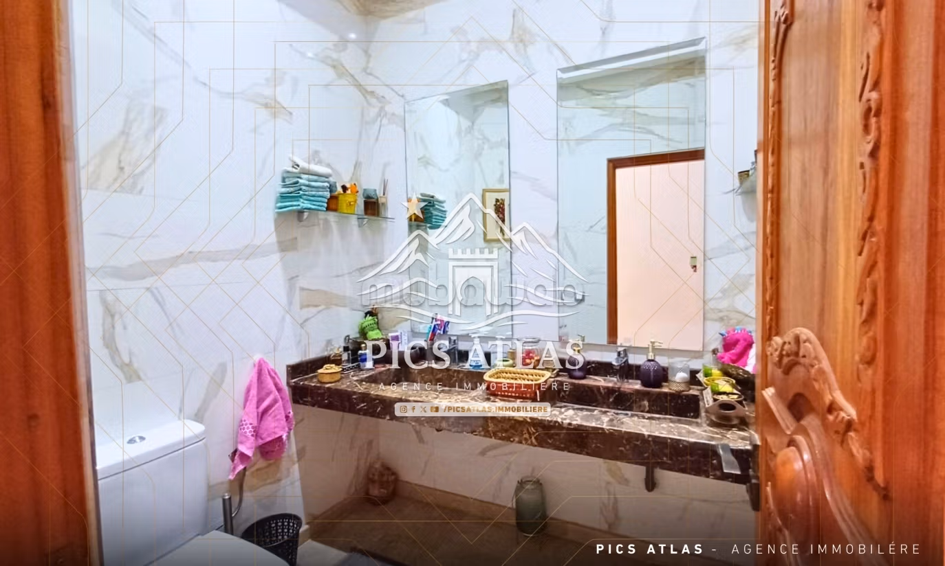 Villa Spacieuse à Vendre, 375 m², Hay Targa