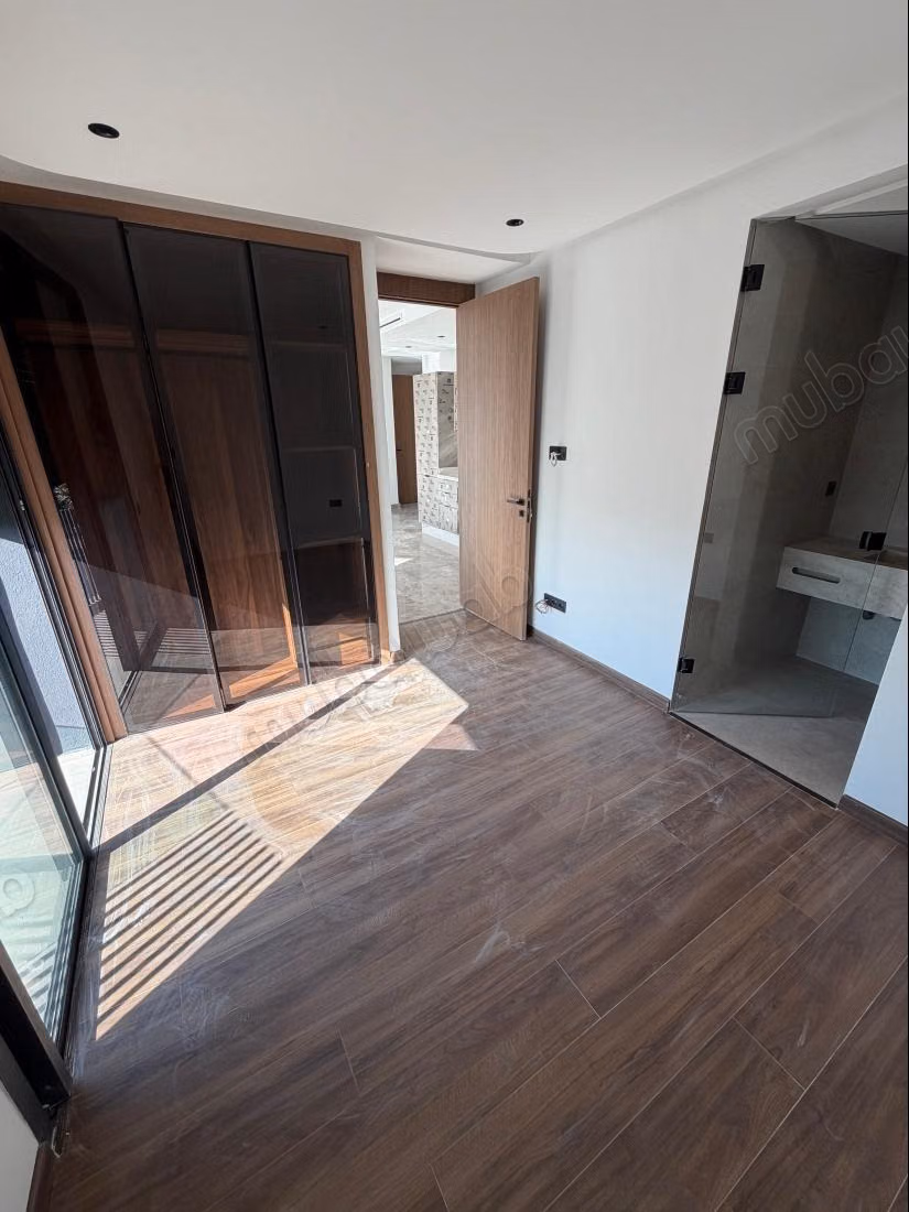 Bonito piso en venta en Beauséjour. Pequeña superficie 45 m². Con ascensor y terraza