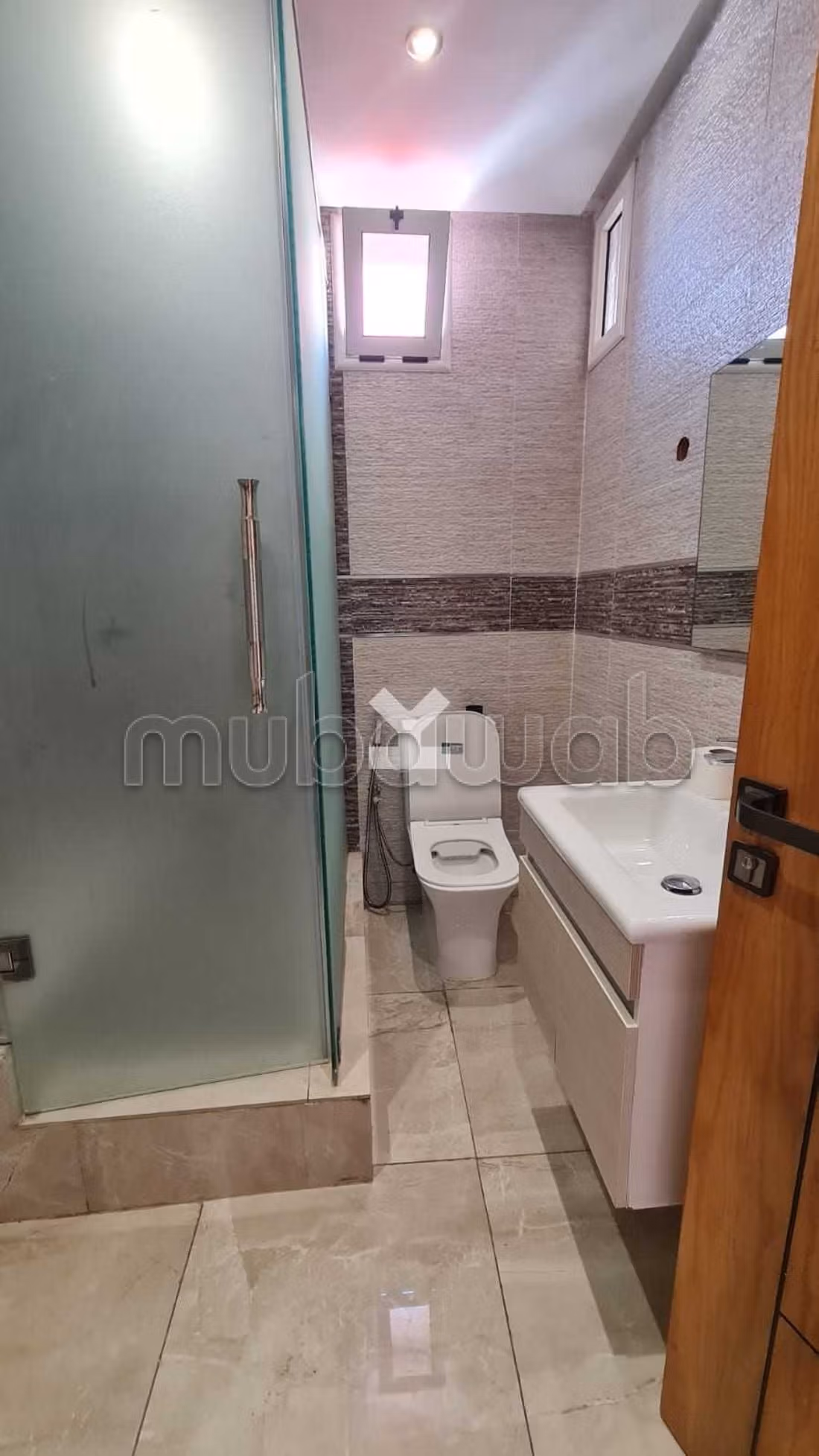 Bureau à Louer de 135.0 m² à Casablanca, Mers Sultan
