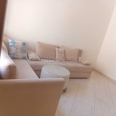 Affitto di uno splendido appartamento a Les Hôpitaux. 3 locali. Ammobiliato