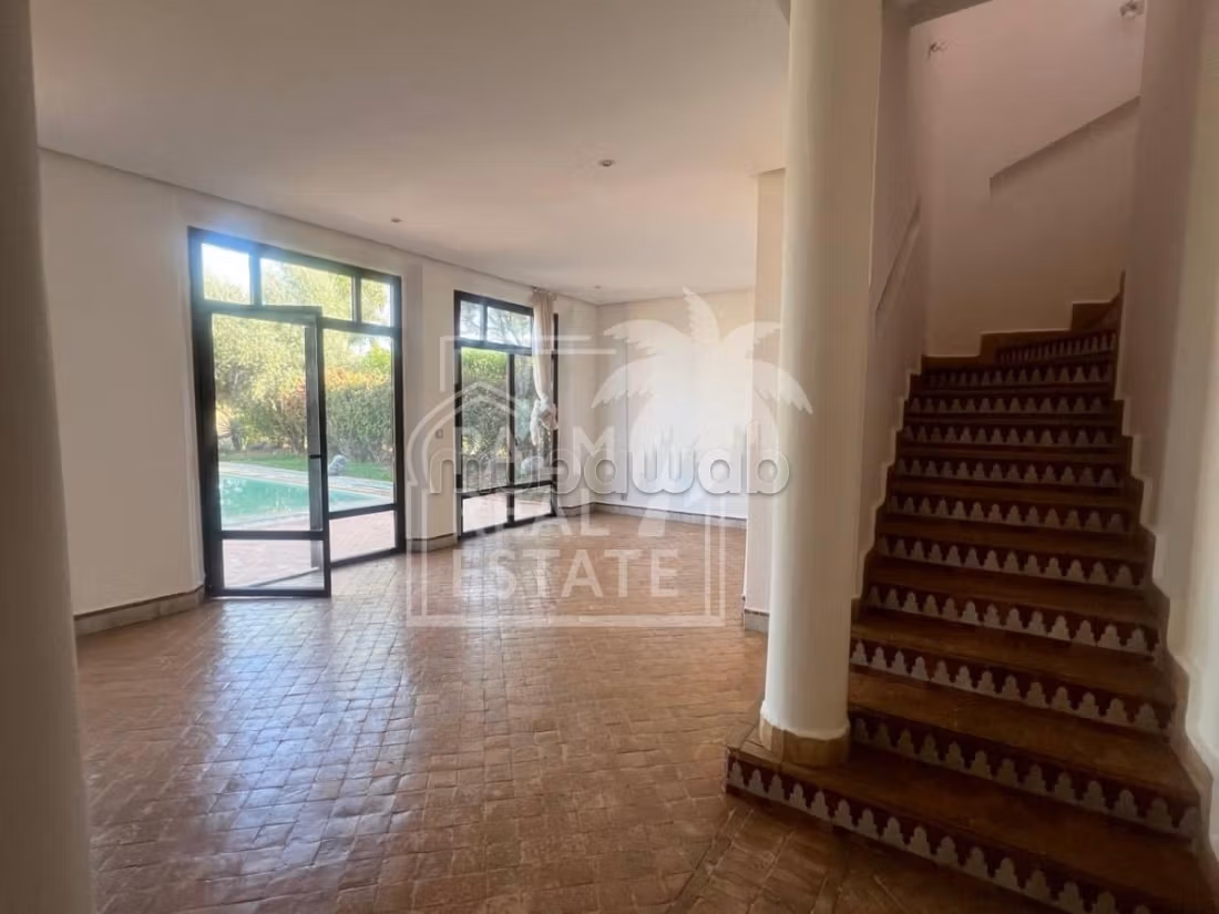 Charmante villa a vendre sur la route damezmiz