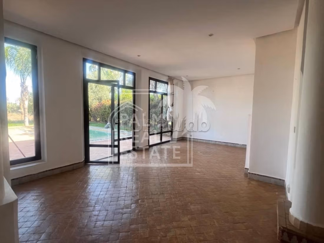 Charmante villa a vendre sur la route damezmiz