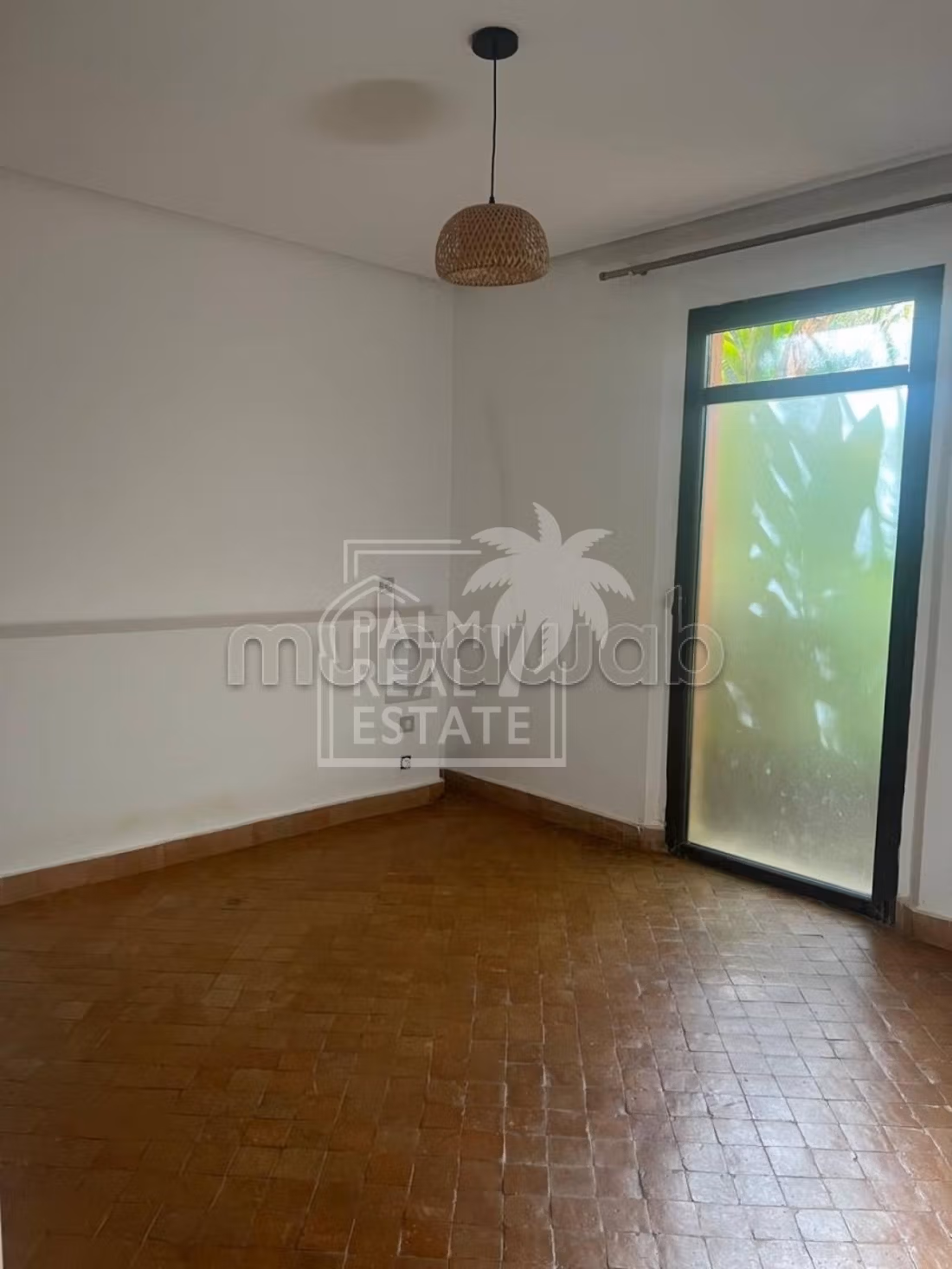 Charmante villa a vendre sur la route damezmiz