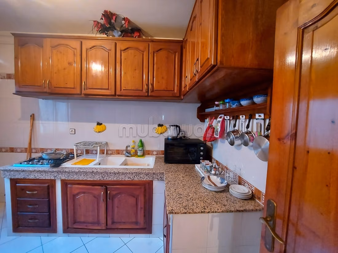 Piso en venta en Smaâla. 1 Habitación. Puerta pesada