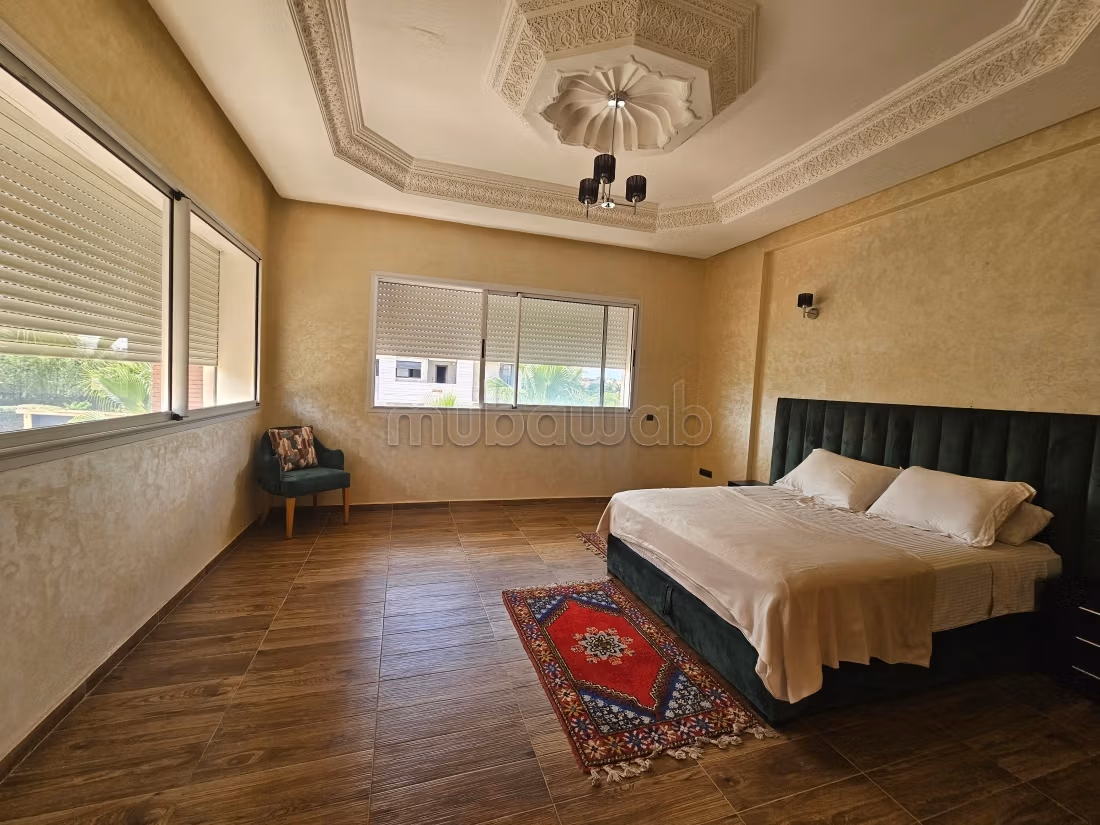 Suntuosa villa en alquiler en Hay Targa. 5 dormitorios. Bien amueblado