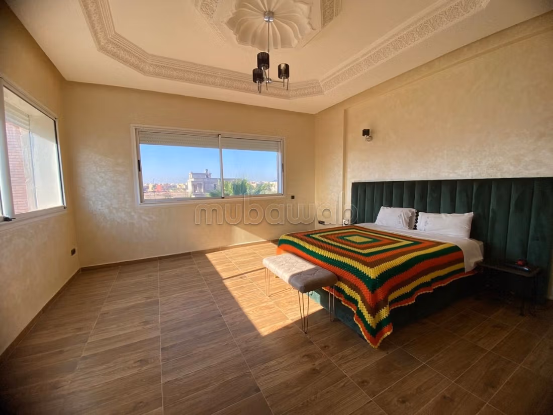 Suntuosa villa en alquiler en Hay Targa. 5 dormitorios. Bien amueblado