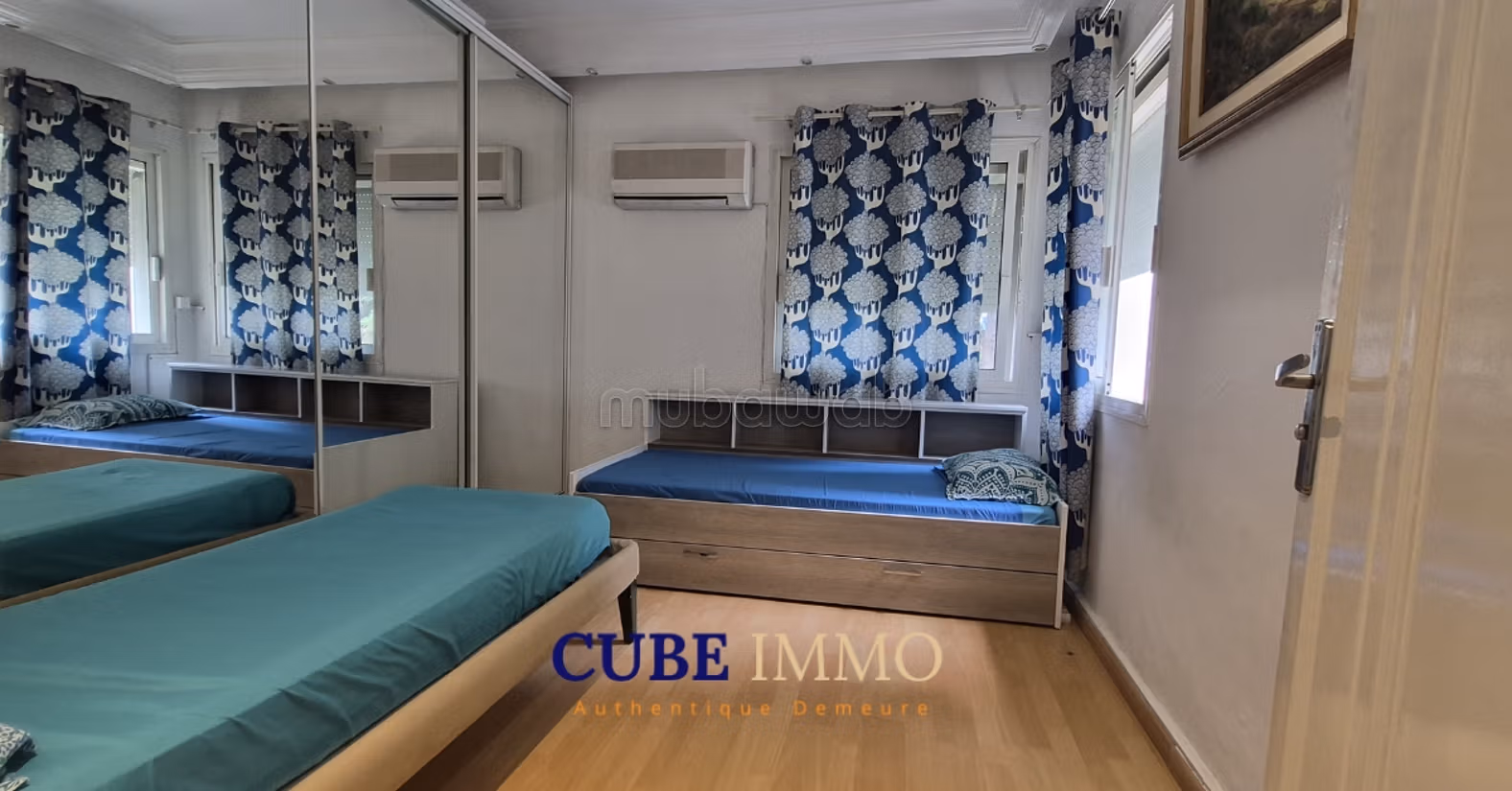 Location de vacances Villa avec piscine et billard