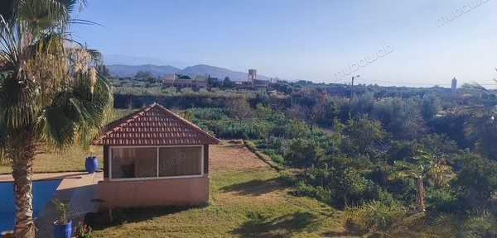 Villa à Vendre de 10732.0 m² à Marrakech, 
Route De Fes
