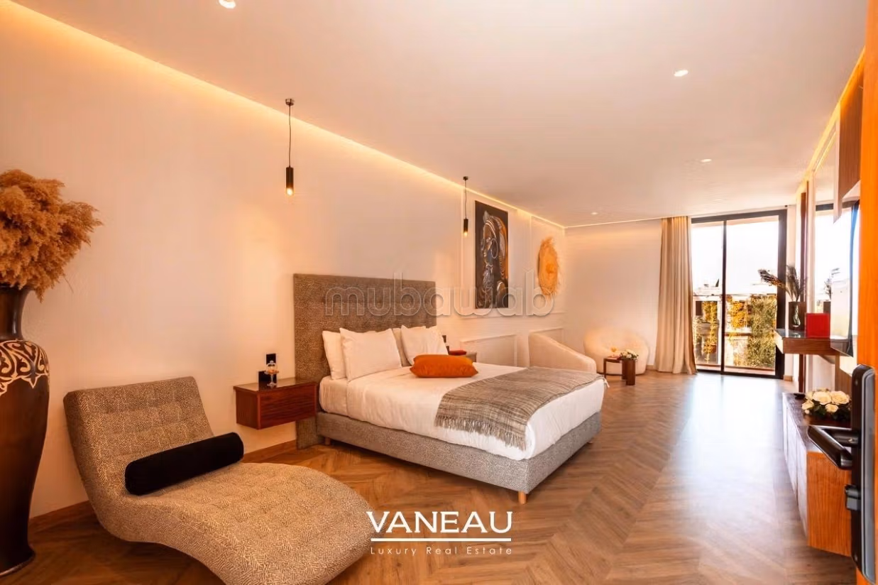 Casa de alto standing en venta en Agdal. 7 dormitorios. Residencia con piscina