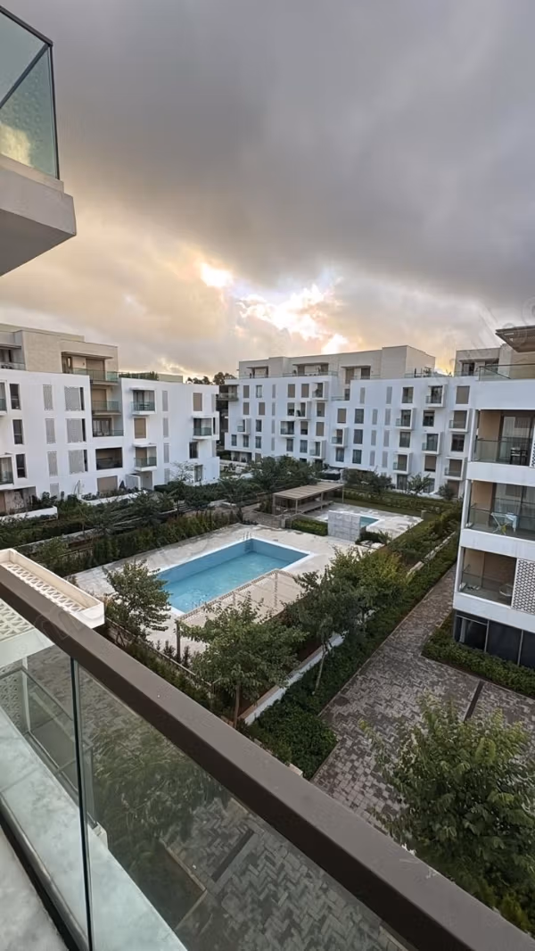 Flat for rent in Riyad. Large area 62 m². Residence with swimming pool, Air conditioning
