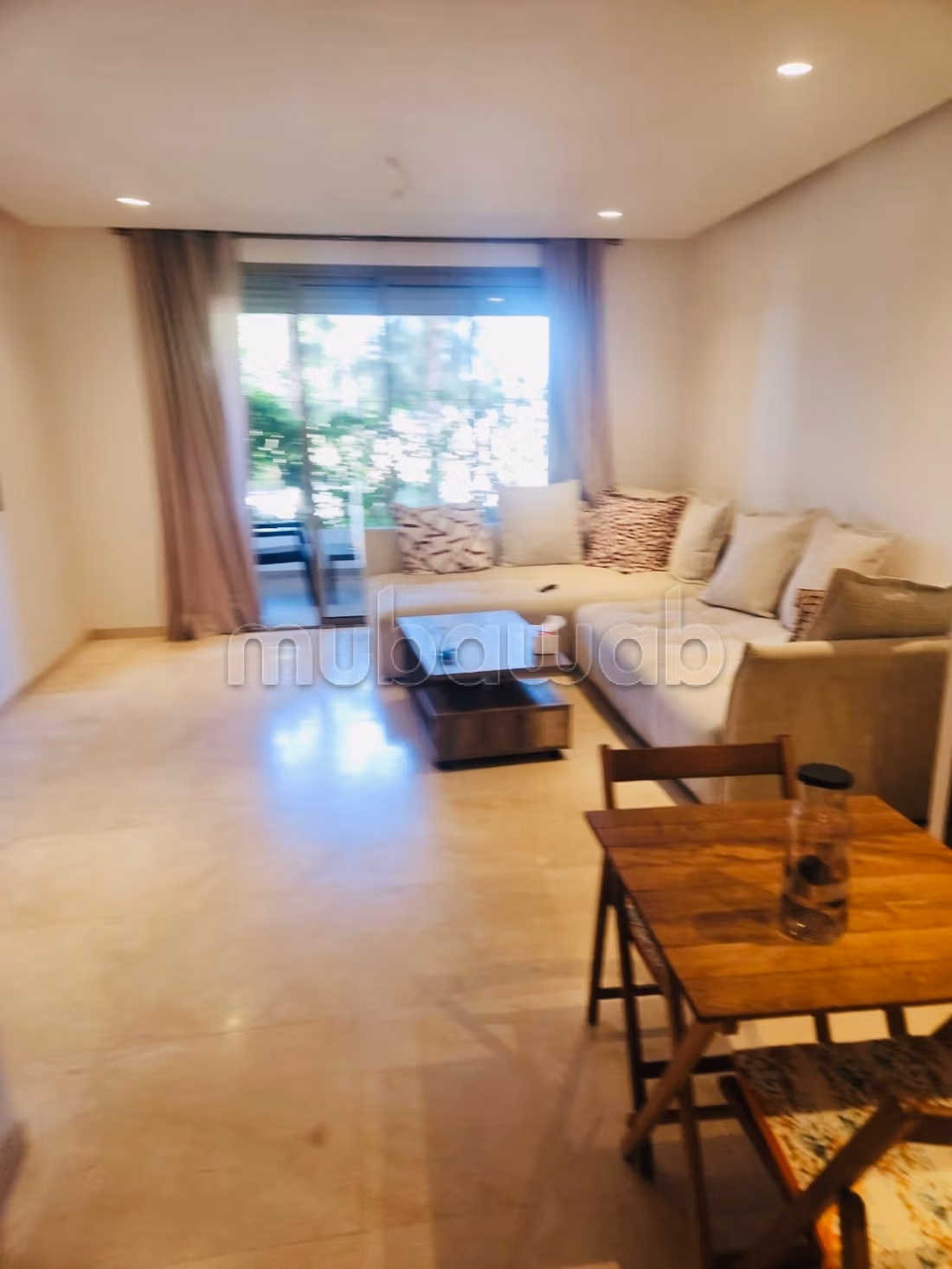 Cosy Appartement en Location à Souissi