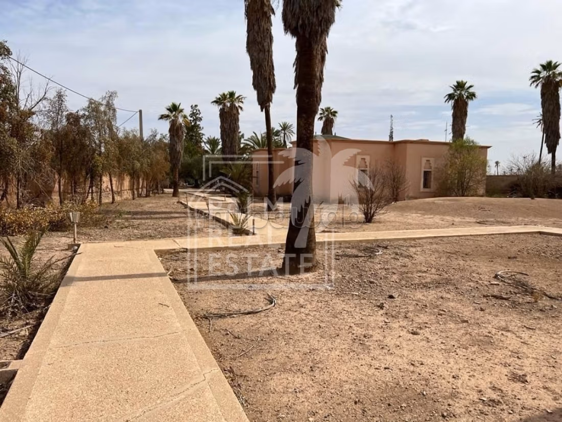 À VENDRE – Somptueuse Villa à la Palmeraie, Marrakech