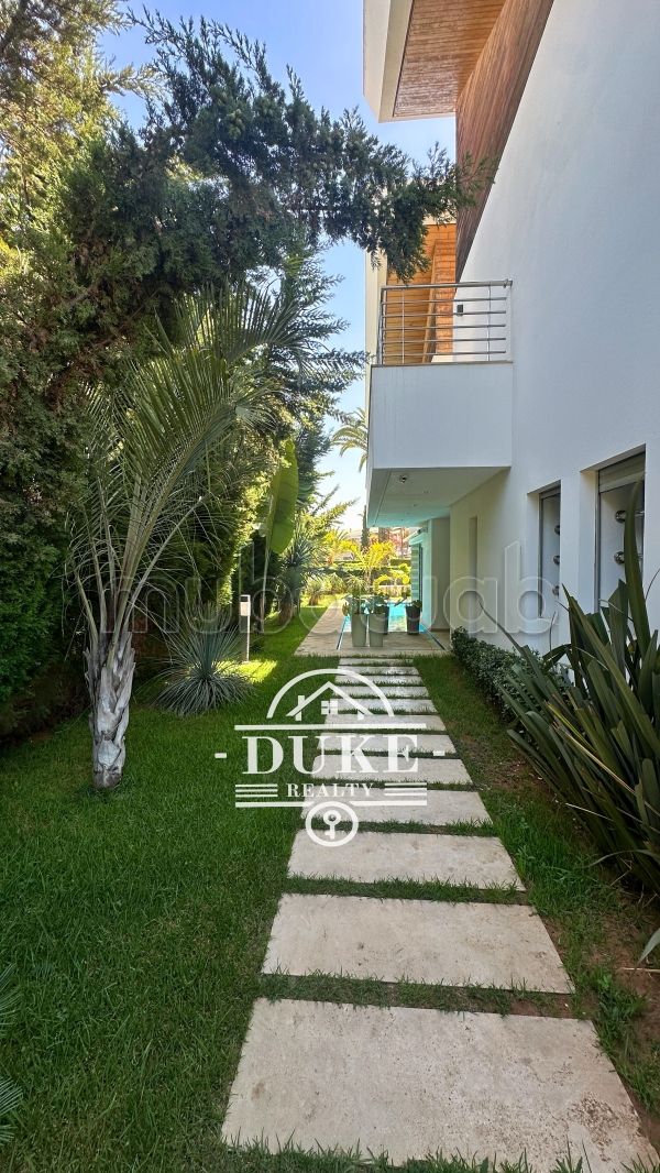 Villa contemporaine à Bouznika