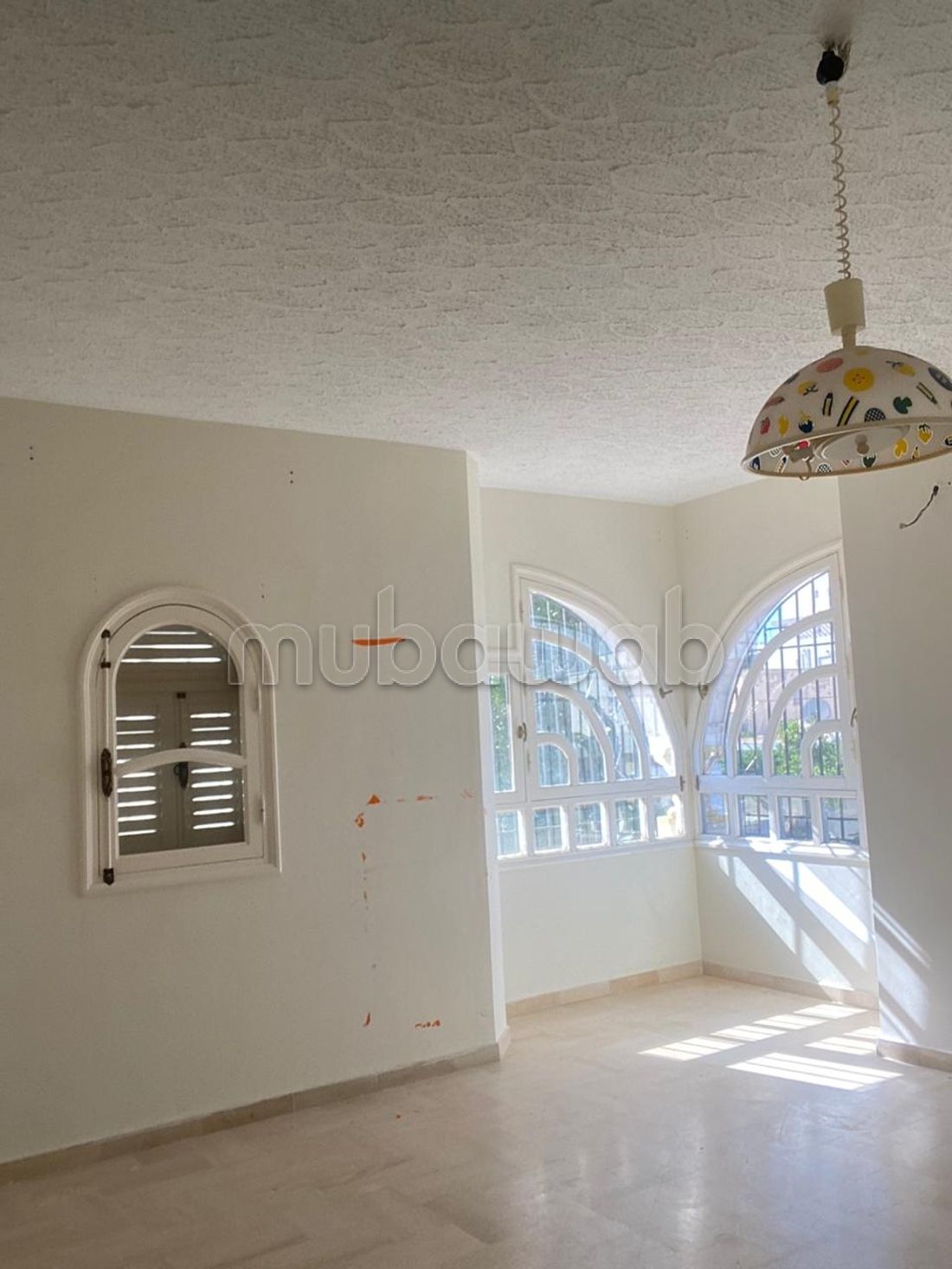 A vendre une villa à route de soukra