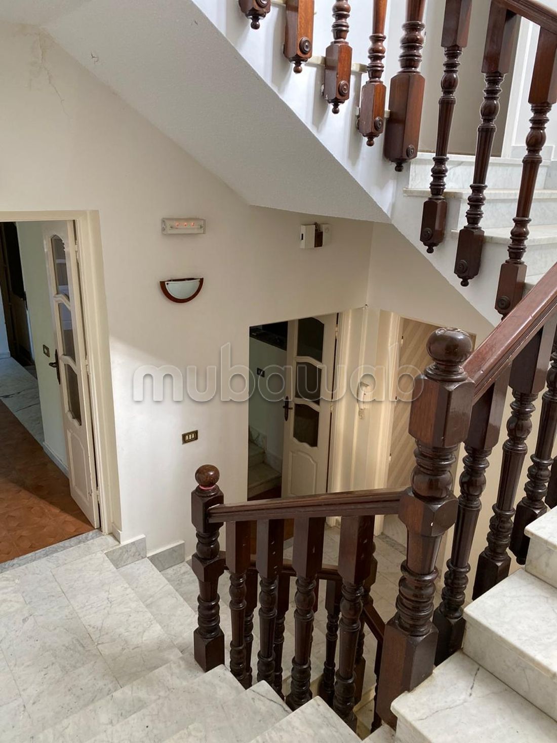 A vendre une villa à route de soukra