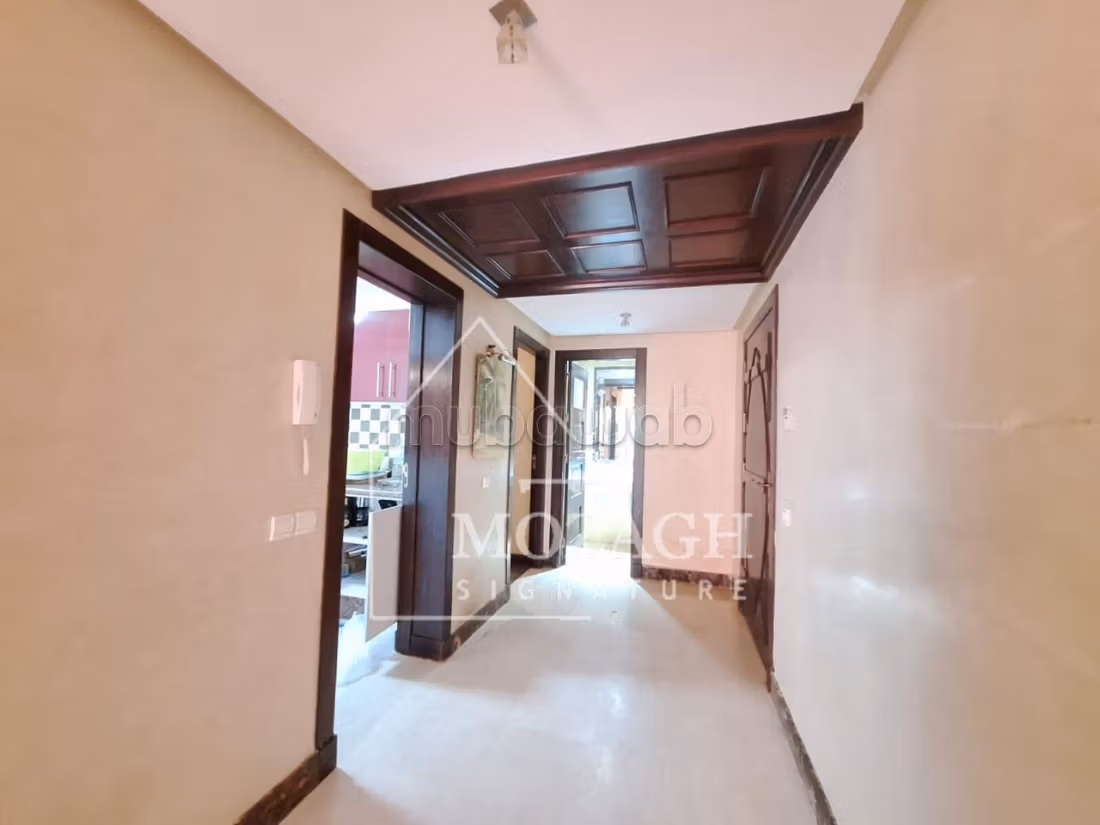 Piso en alquiler en Agdal. 1 bonita habitación. Garaje y terraza