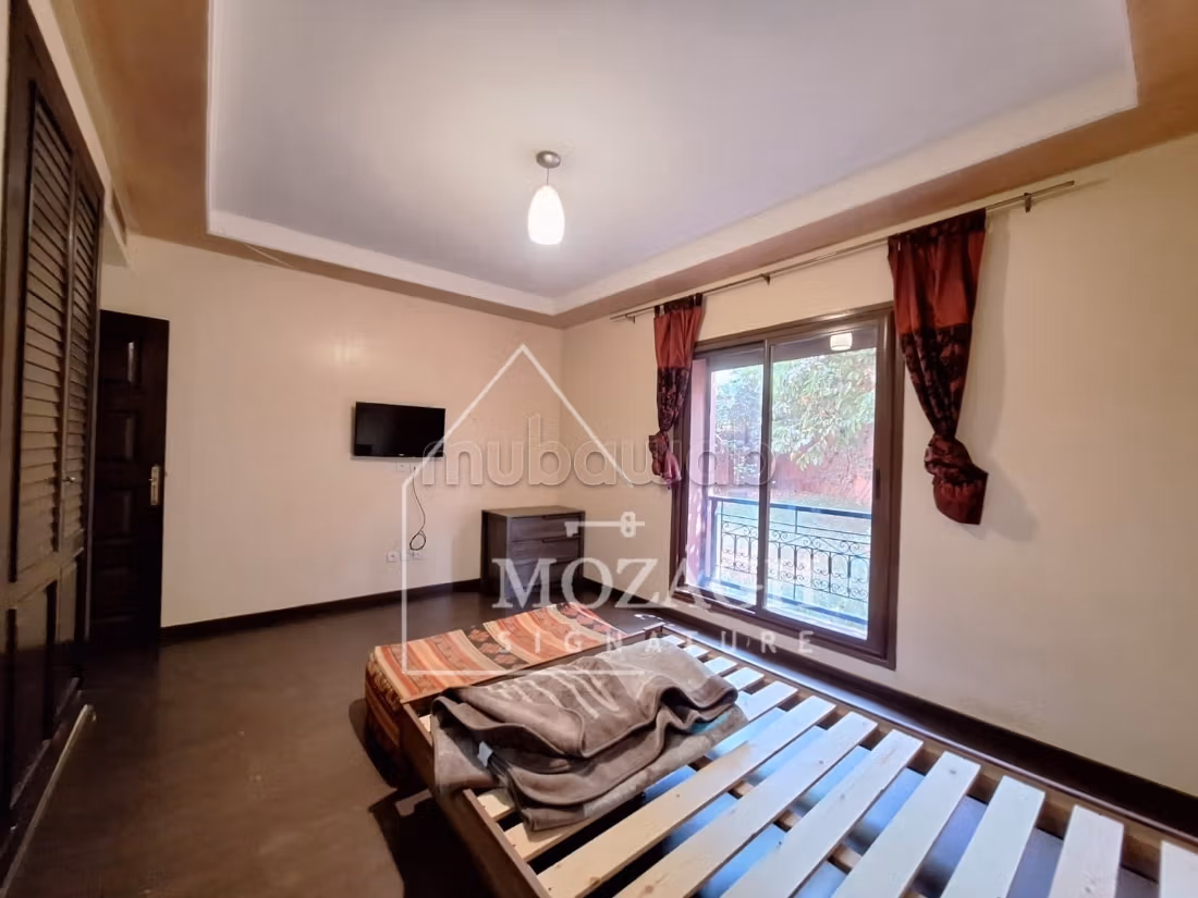 Piso en alquiler en Agdal. 1 bonita habitación. Garaje y terraza