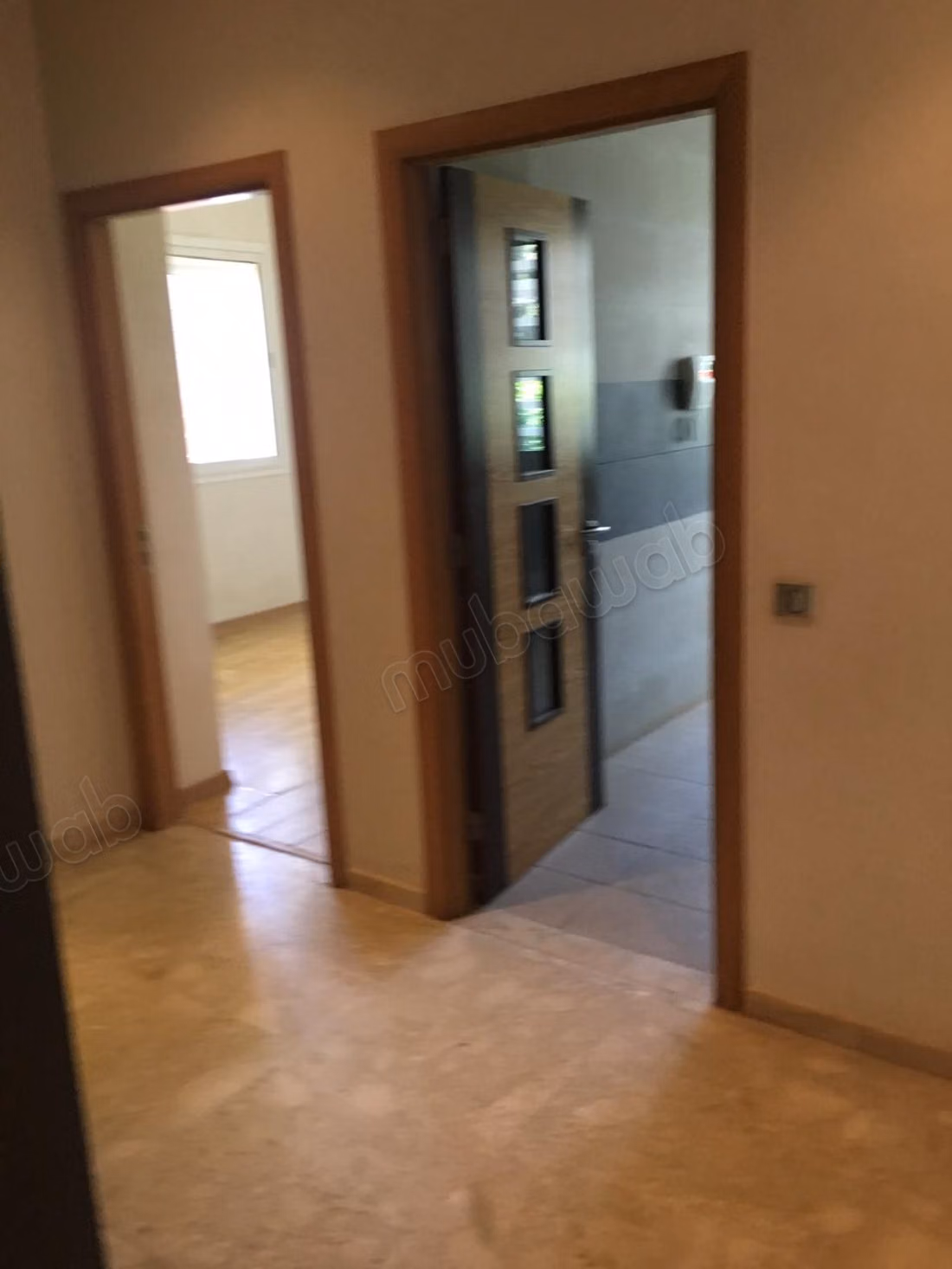 Rent this apartment in Souissi. 3 rooms. No Lift, Balcony