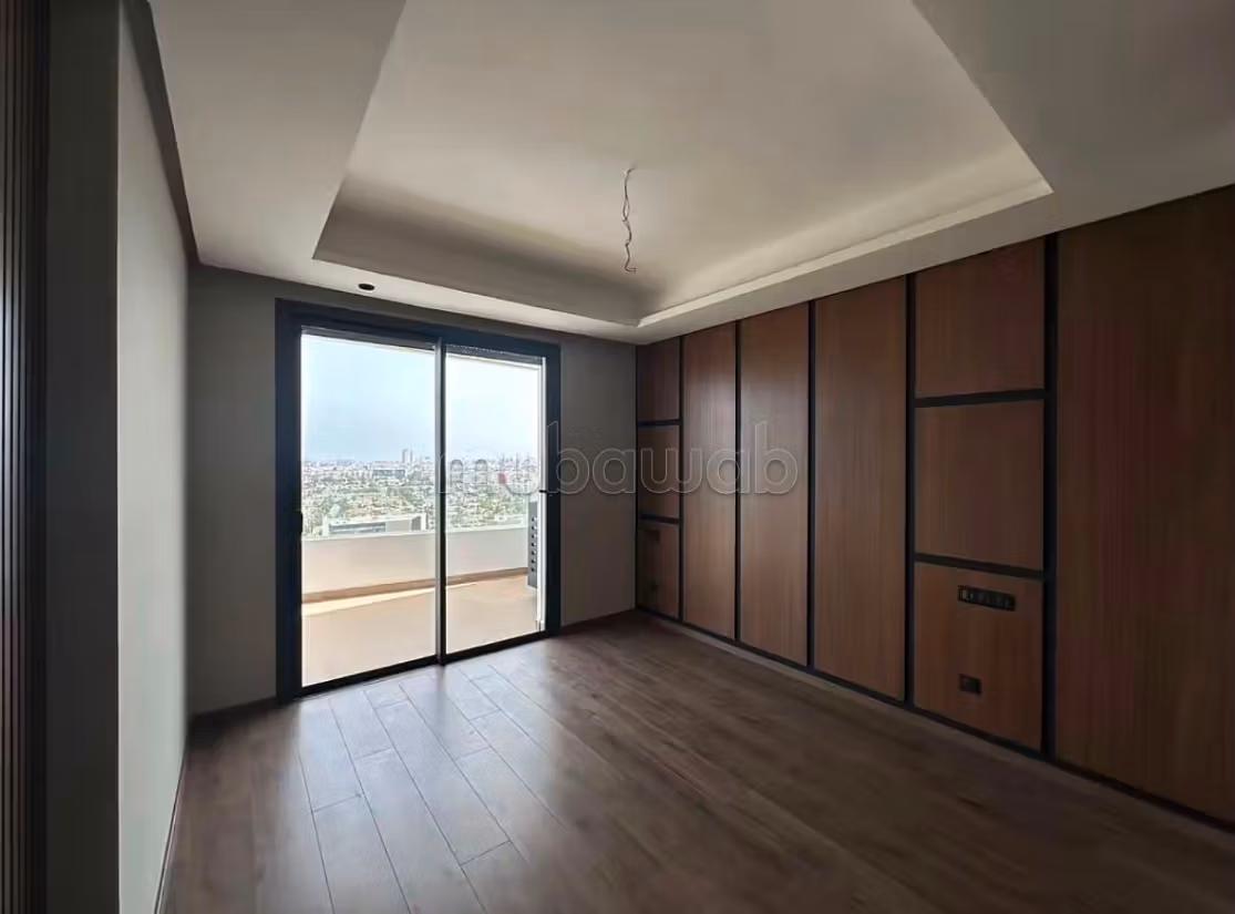 Flat for rent in Ferme Bretonne Hay Arraha. 3 rooms. Attic