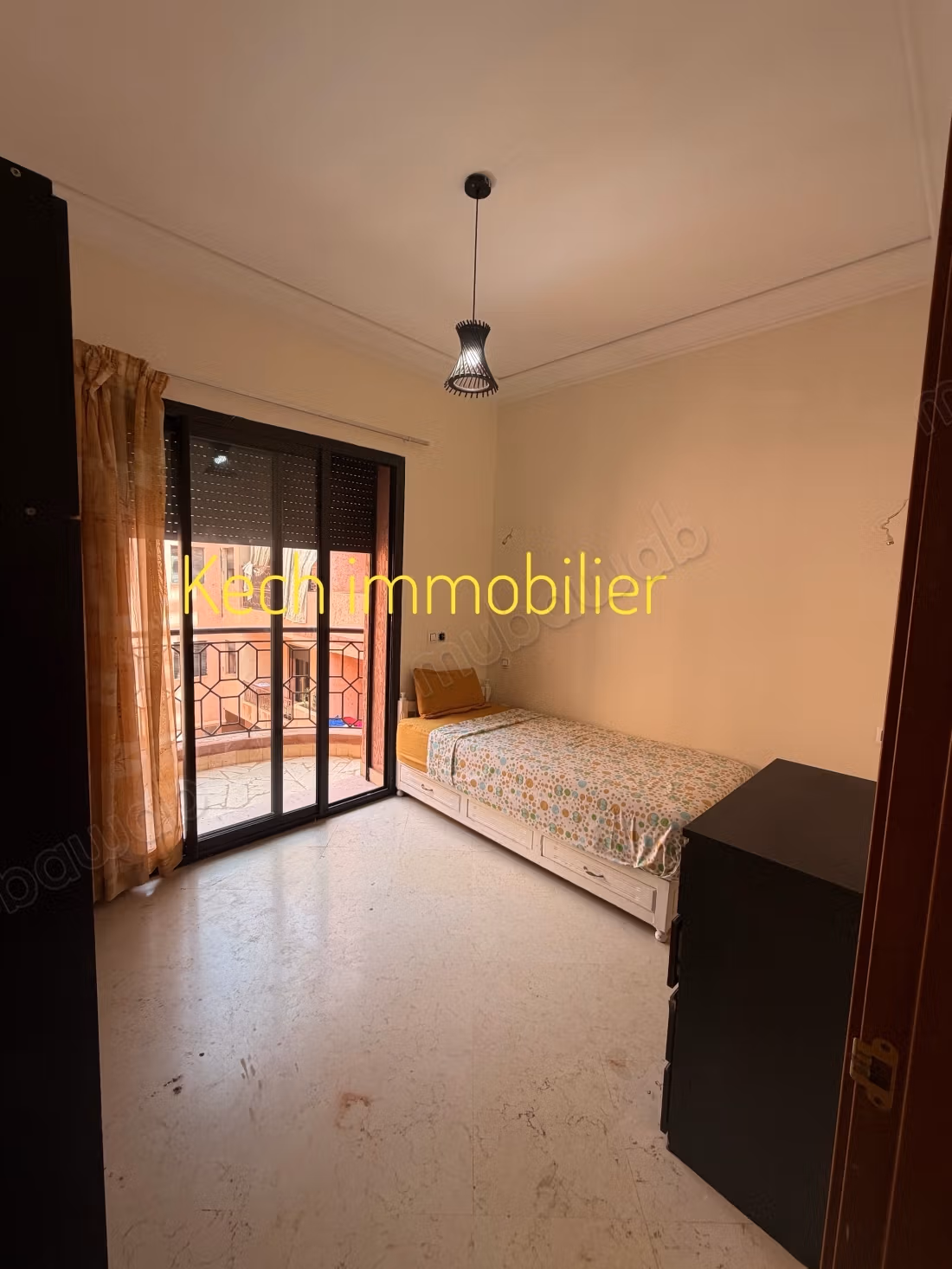 Splendido appartamento in vendita a Route Amizmiz. Superficie totale 112 m². Arredato