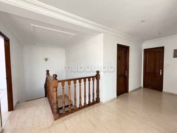 Magnifica casa di lusso in affitto a Gammarth. Superficie di 280 m². Garage e terrazzo