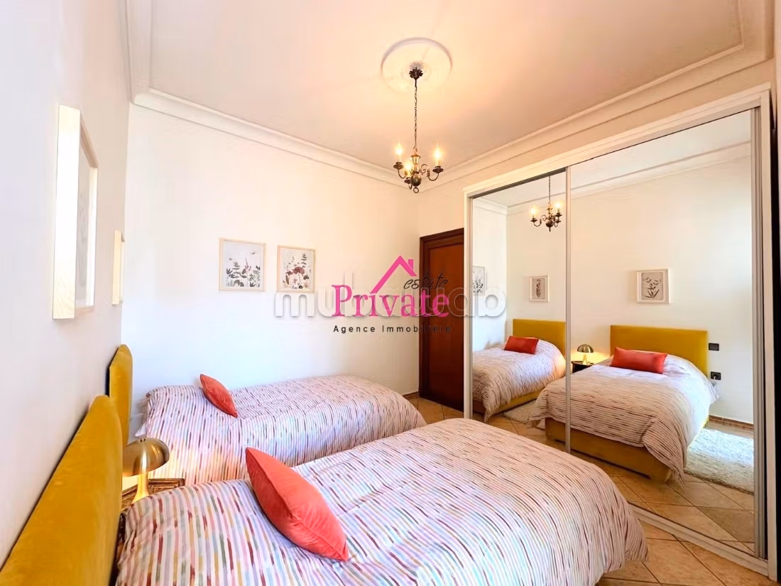 Location appartement 90m² 
QUARTIER ADMINISTRATIF 
Ref: LAM785