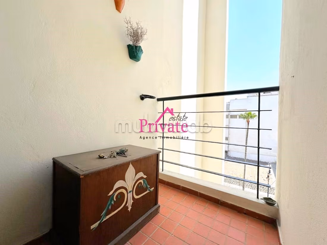 Location appartement 90m² 
QUARTIER ADMINISTRATIF 
Ref: LAM785