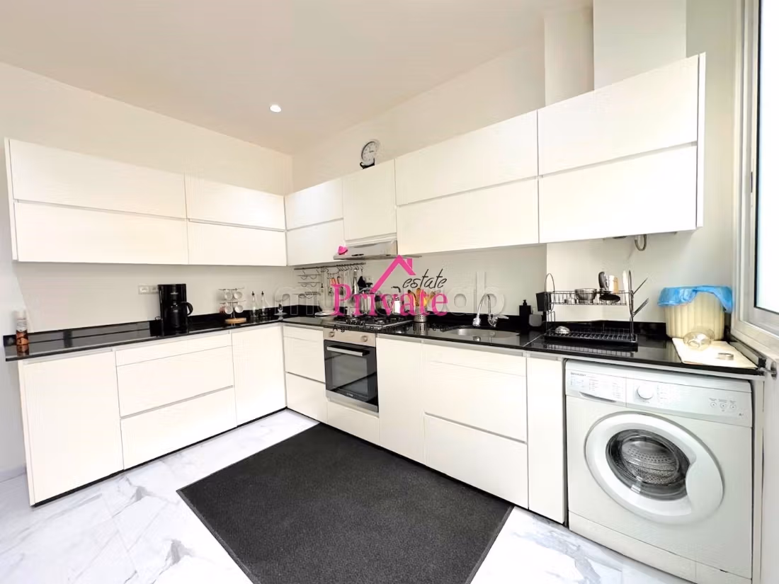 Location appartement 90m² 
QUARTIER ADMINISTRATIF 
Ref: LAM785