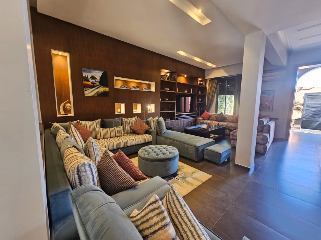 A louer superbe villa meublé à Targa