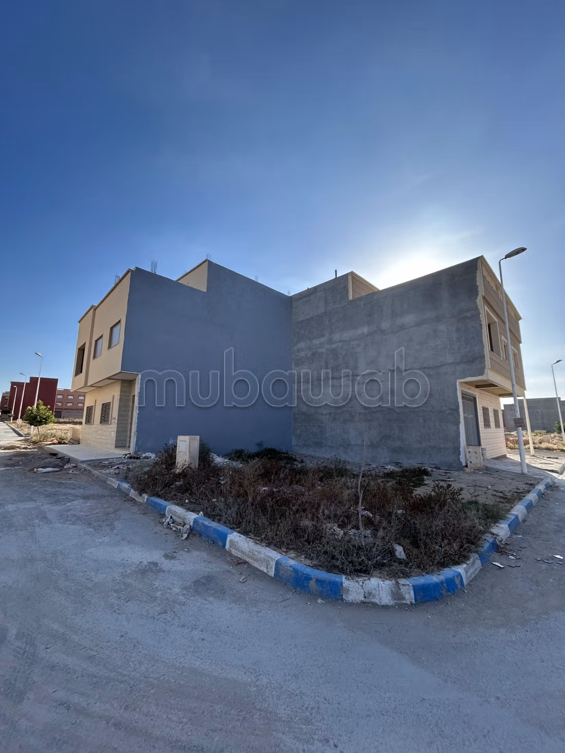 Se vende terreno. Dimensión 100 m²