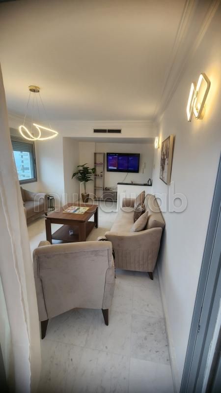 Location d'un appartement à Casabarata. 4 pièces. Places de parking et terrasse