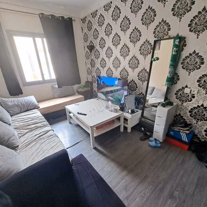 Apartment for sale in Beauséjour. Dimension 87 m². Parking spaces and terrace