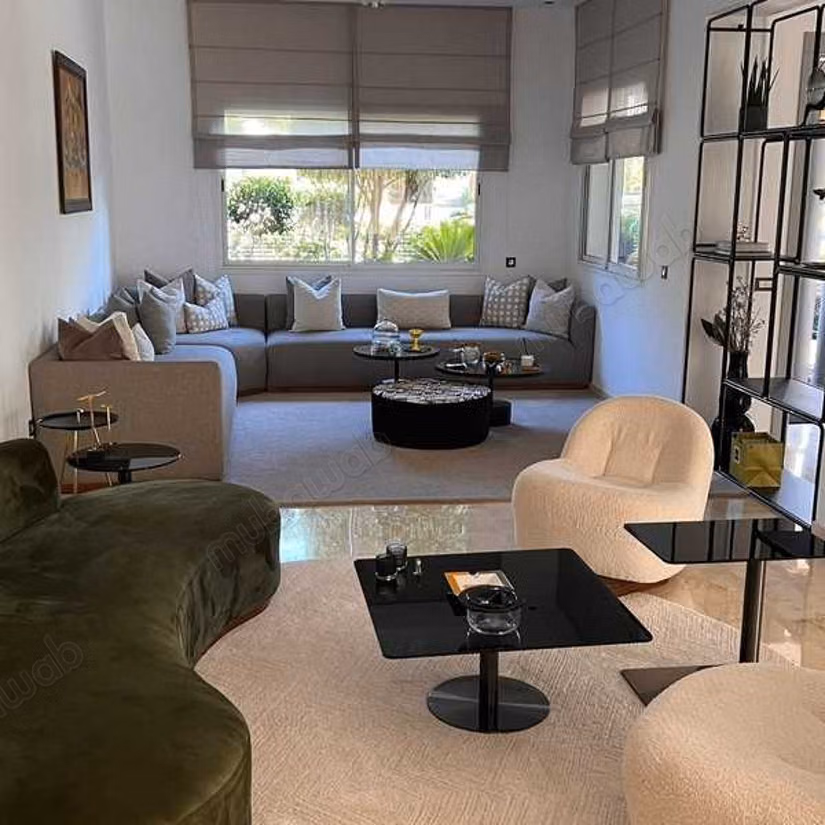 Luxury Villa for sale in Bouskoura Ville. Large area 484 m². Air conditioning