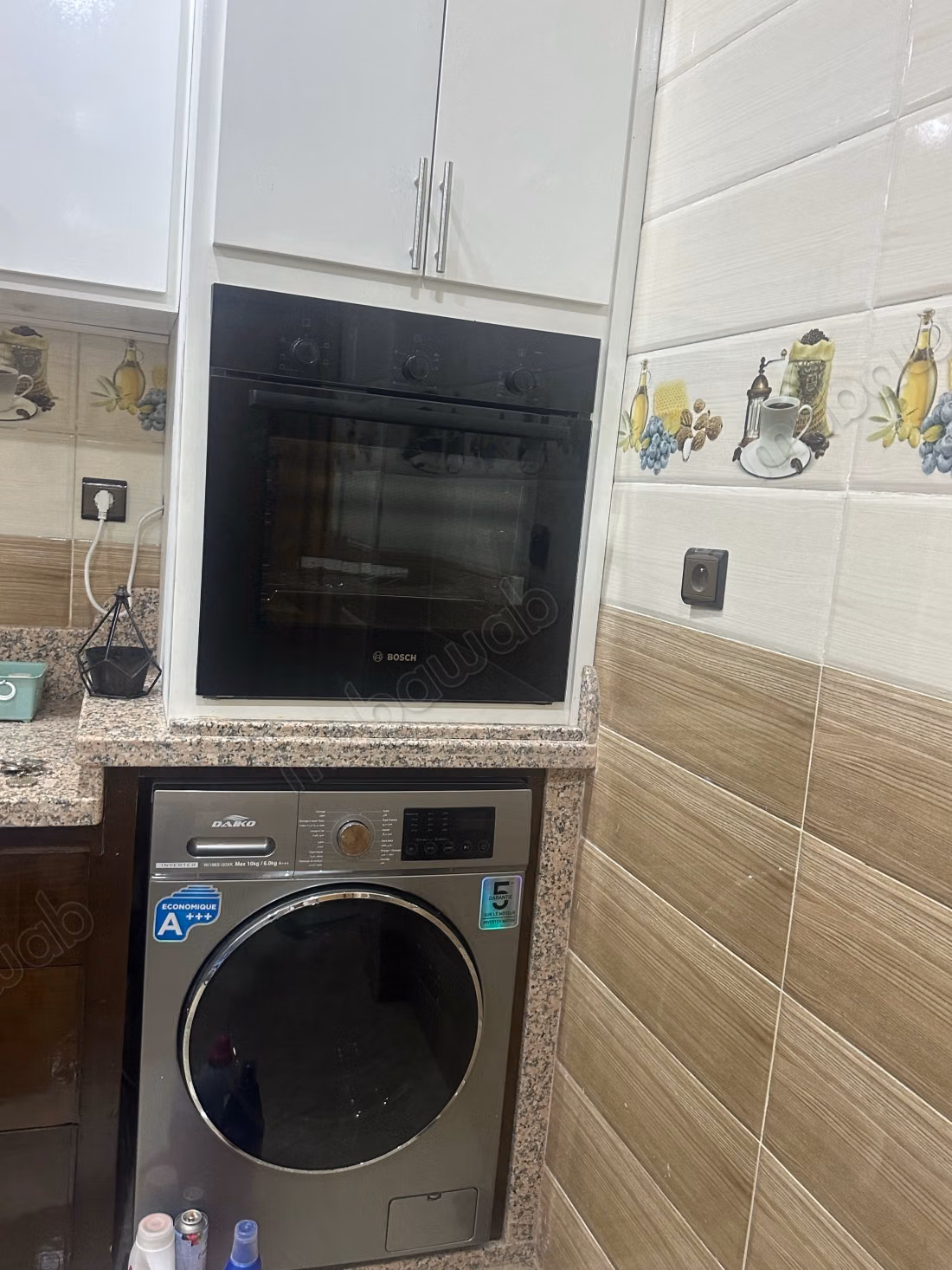 Appartement en location à Zouagha Bas. 2 pièces. Porte blindée, sécurité