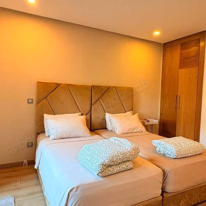 Te huur: appartementen in Californie. Totale oppervlakte 112 m². Volledig gemeubileerd