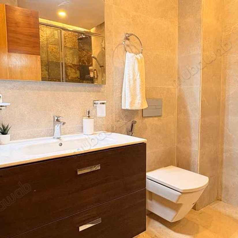 Te huur: appartementen in Californie. Totale oppervlakte 112 m². Volledig gemeubileerd
