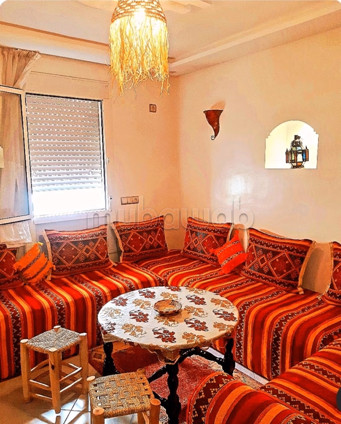 Appartement en location à Anza. 2 chambres. Meublé
