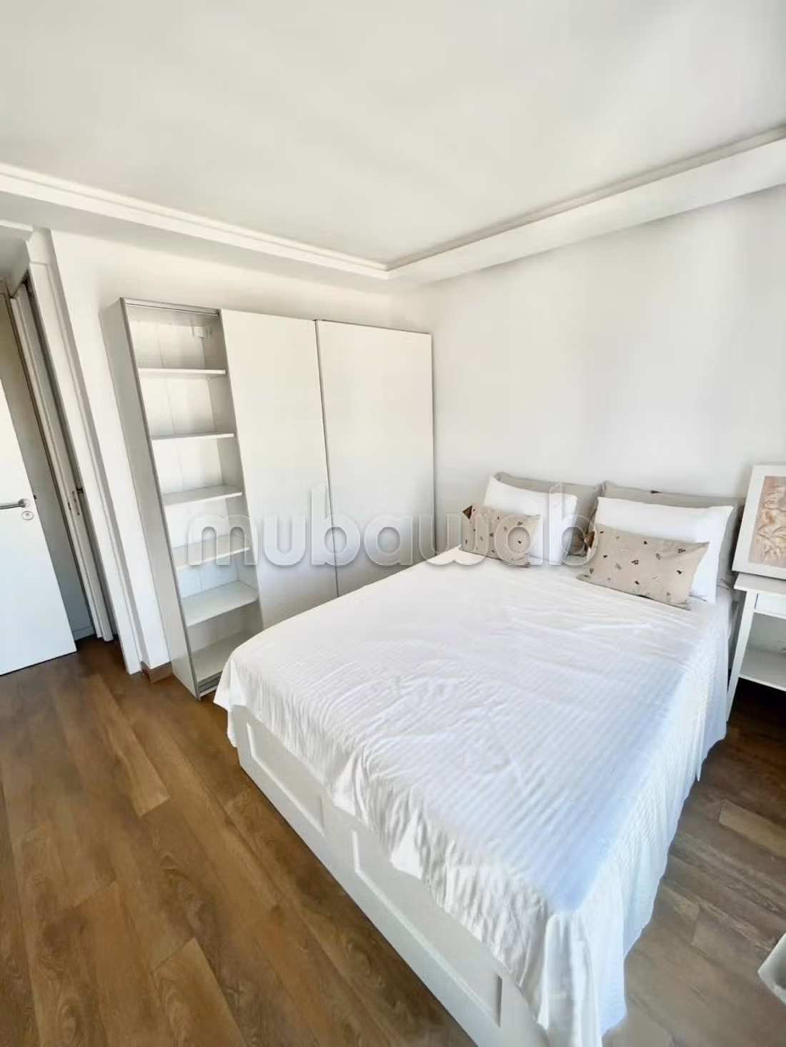 Encuentra un piso en alquiler en Bourgogne Est. 1 dormitorio. Aire condicionado