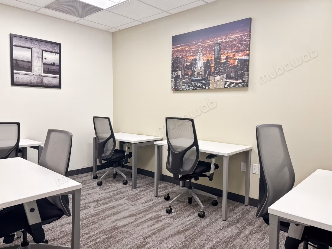 Oficinas en alquiler en Aïn Sebaâ. Pequeña superficie 8 m². Doble acristalamiento y calefacción central