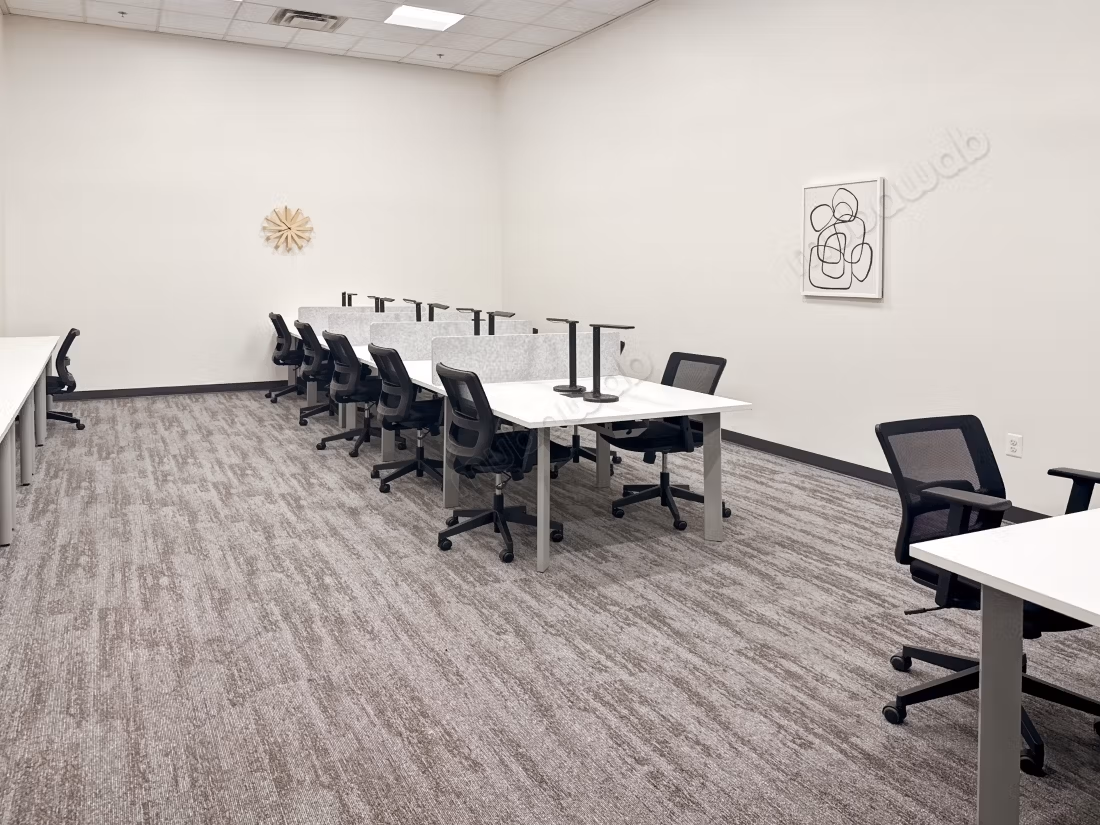 Oficinas en alquiler en Aïn Sebaâ. Pequeña superficie 8 m². Doble acristalamiento y calefacción central