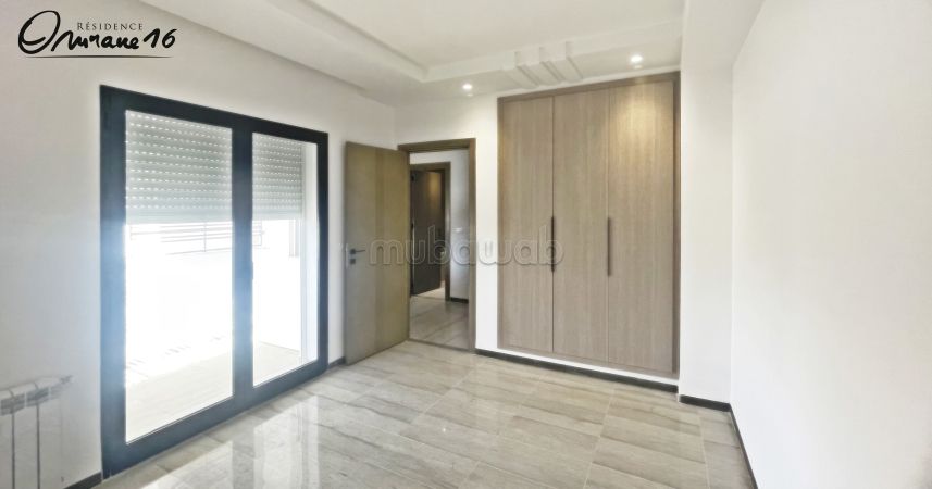 Sale of a lovely apartment in Cité el Ghazela. Large area 140 m². Double glazed window, Central air conditioning