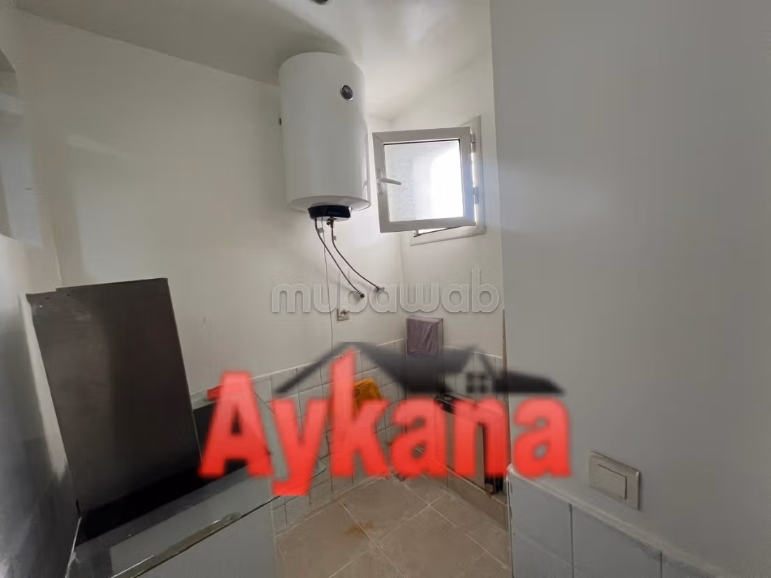 Bellissimo appartamento in affitto a Riyad. Superficie di 112 m². Con garage e ascensore
