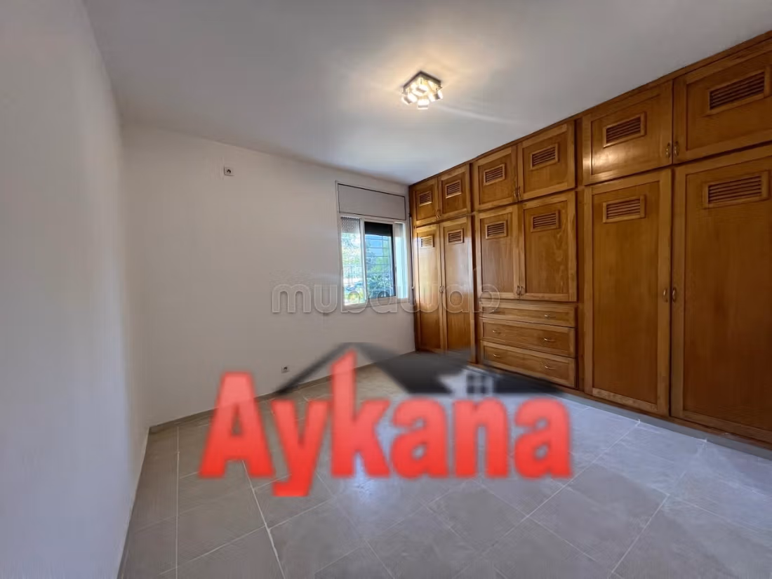 Bellissimo appartamento in affitto a Riyad. Superficie di 112 m². Con garage e ascensore