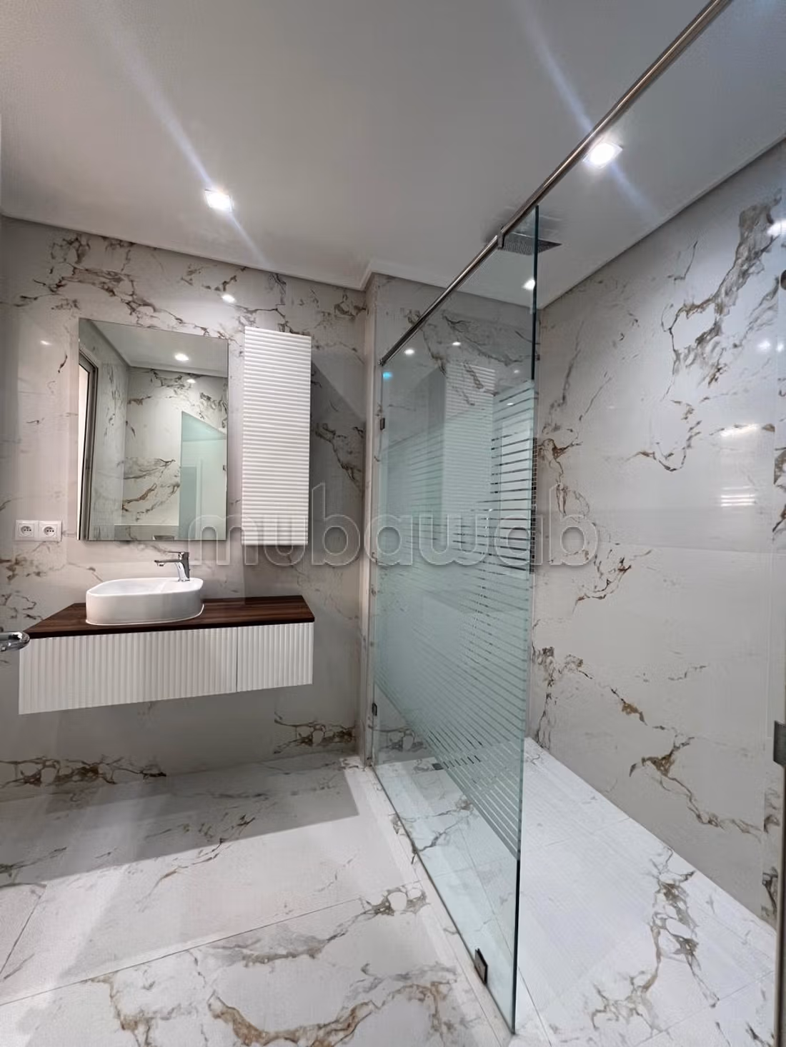 Belle villa de plain pied rénovée– Quartier Oasis