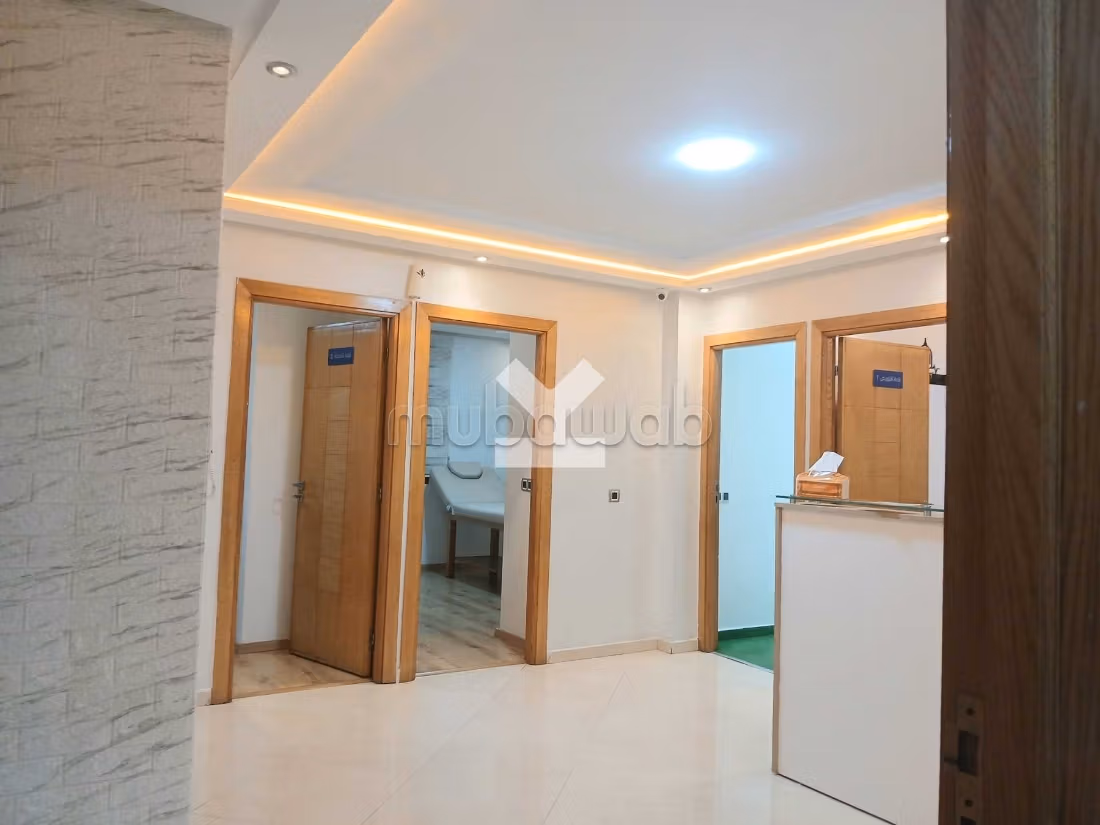 Bureau à Louer de 96.0 m² à Casablanca, Sidi Moumen