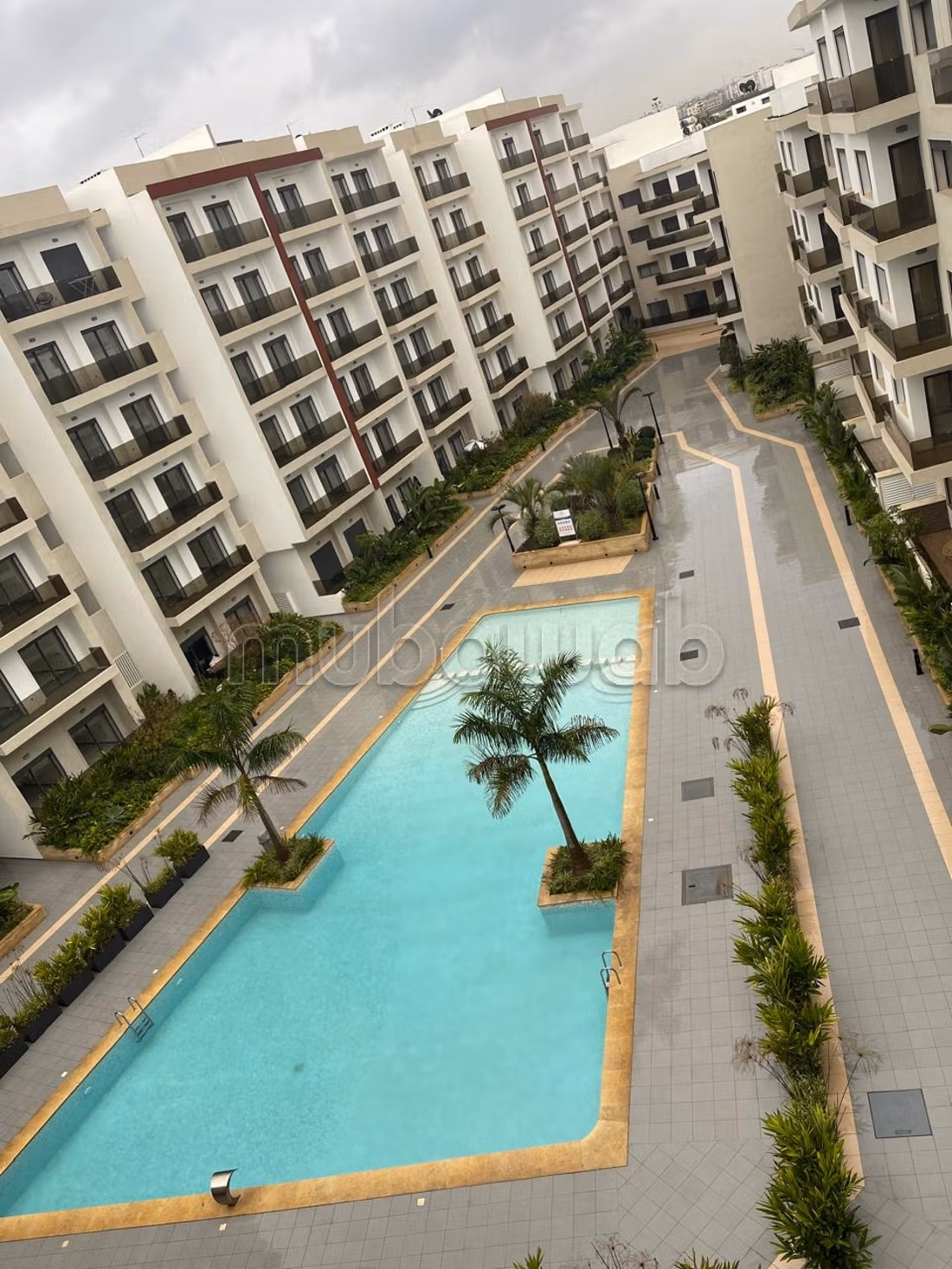 Appartement en vente à Mannesmann. Superficie 158 m²