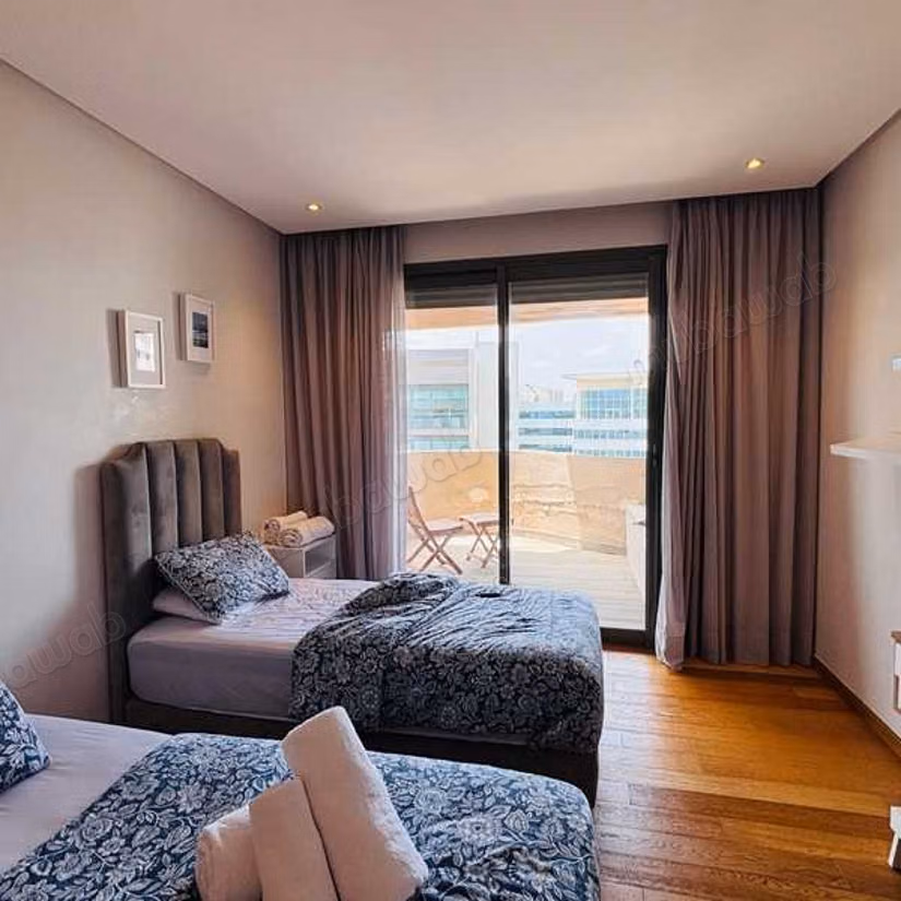 Appartementen te huur in Casablanca Marina. 6 Ruimtes. Volledig gemeubileerd
