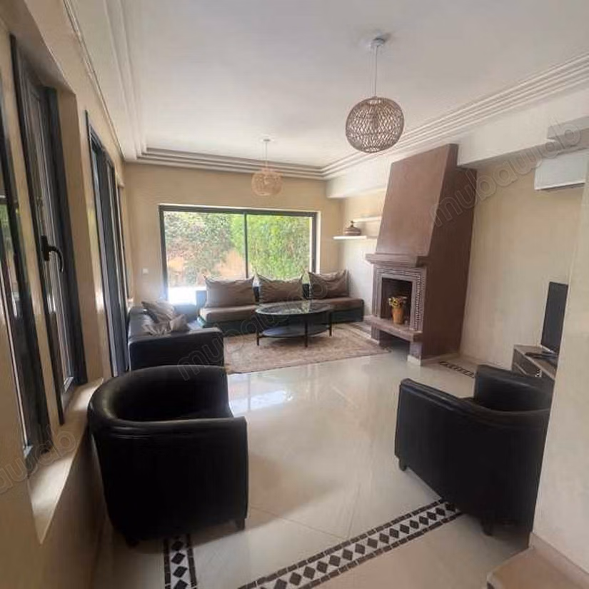 Villa à Vendre de 1000.0 m² à Marrakech, Ain Iti
