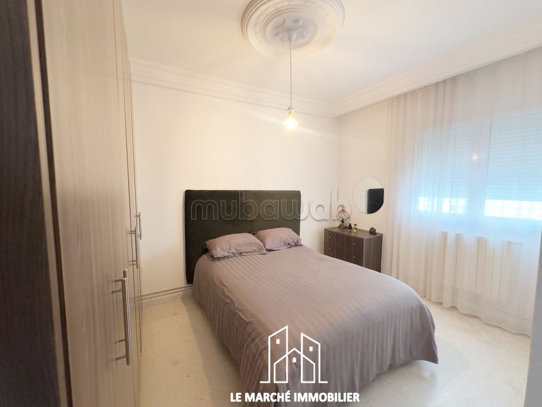 Villa de deux etages au manar 1